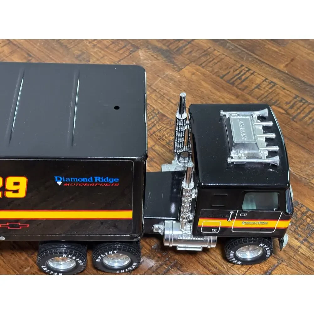 Nylint GMC 18 Wheeler NASCAR #29 Meineke Team Steve Grissom 22” Steel #911-Z